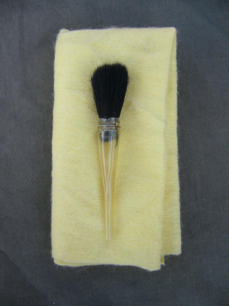 ZF41 & ZF4 Dust Brush & Clarinol Cloth Mint condtion