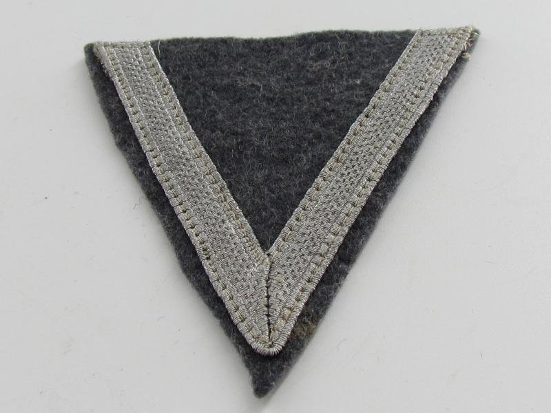 Luftwaffe Gefreiter chevron