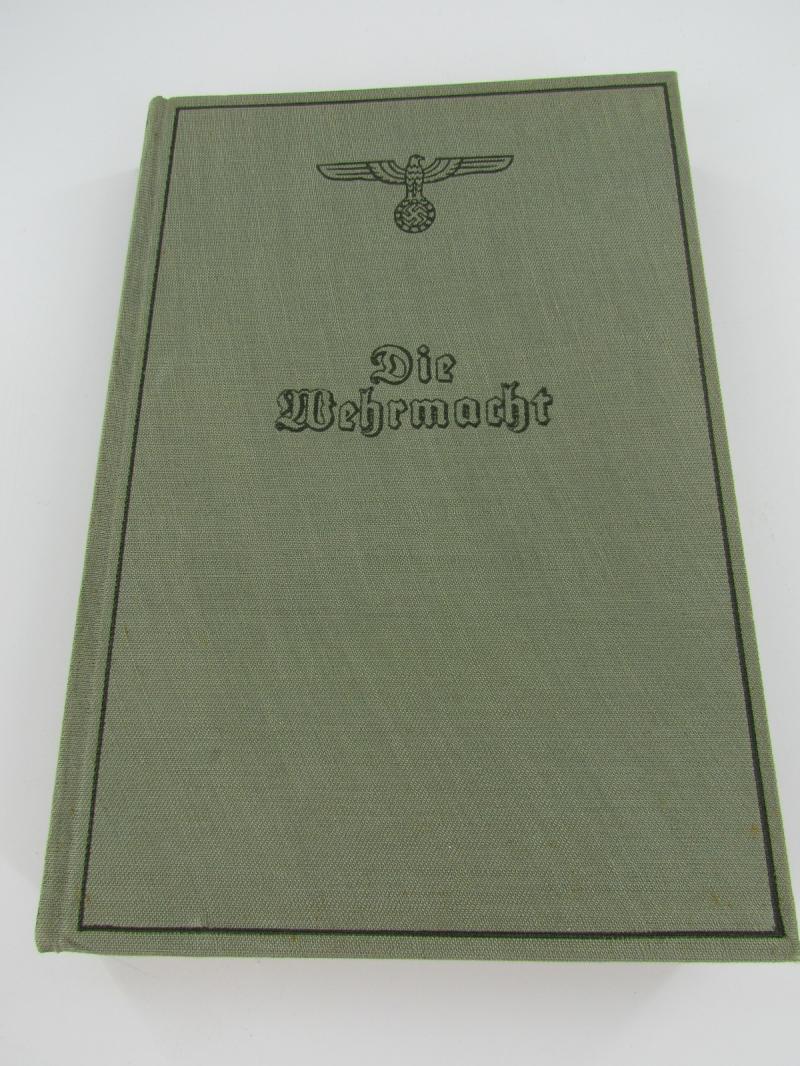 The Army / Wehrmacht 1940 Book
