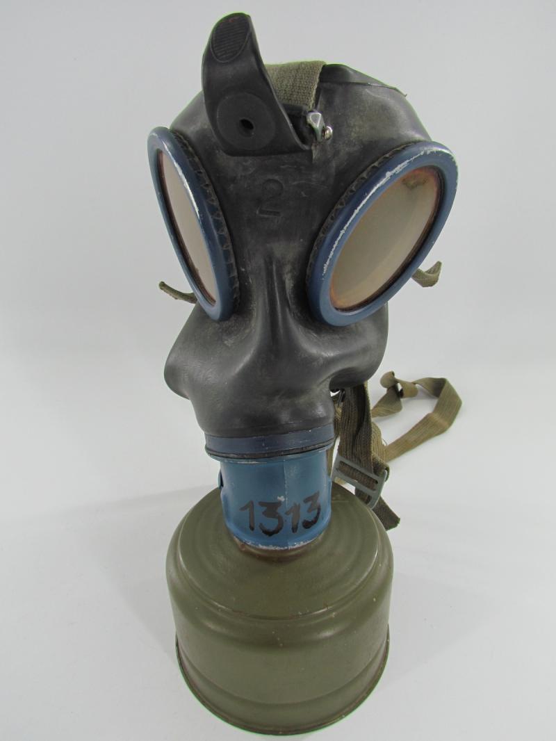 W/SS Gasmask 1944 Protection Mask With Filter