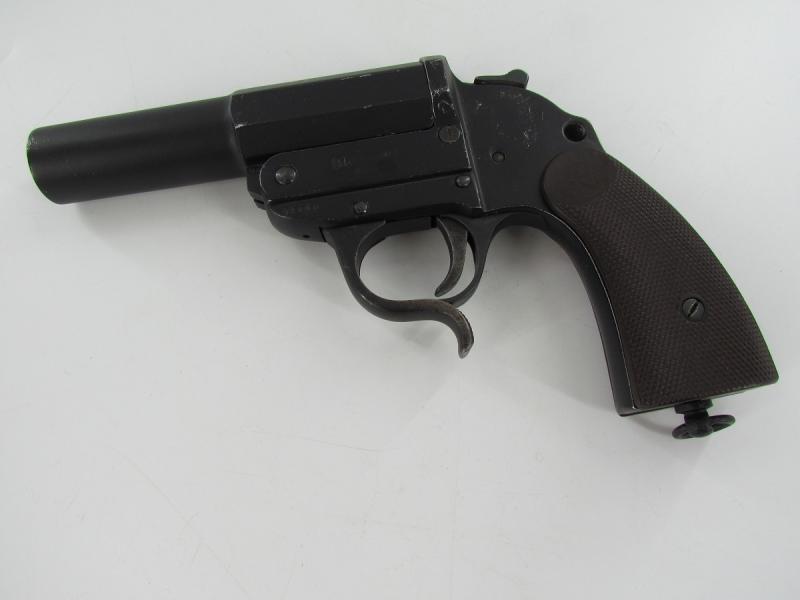 LP34 Aluminum flare gun marked