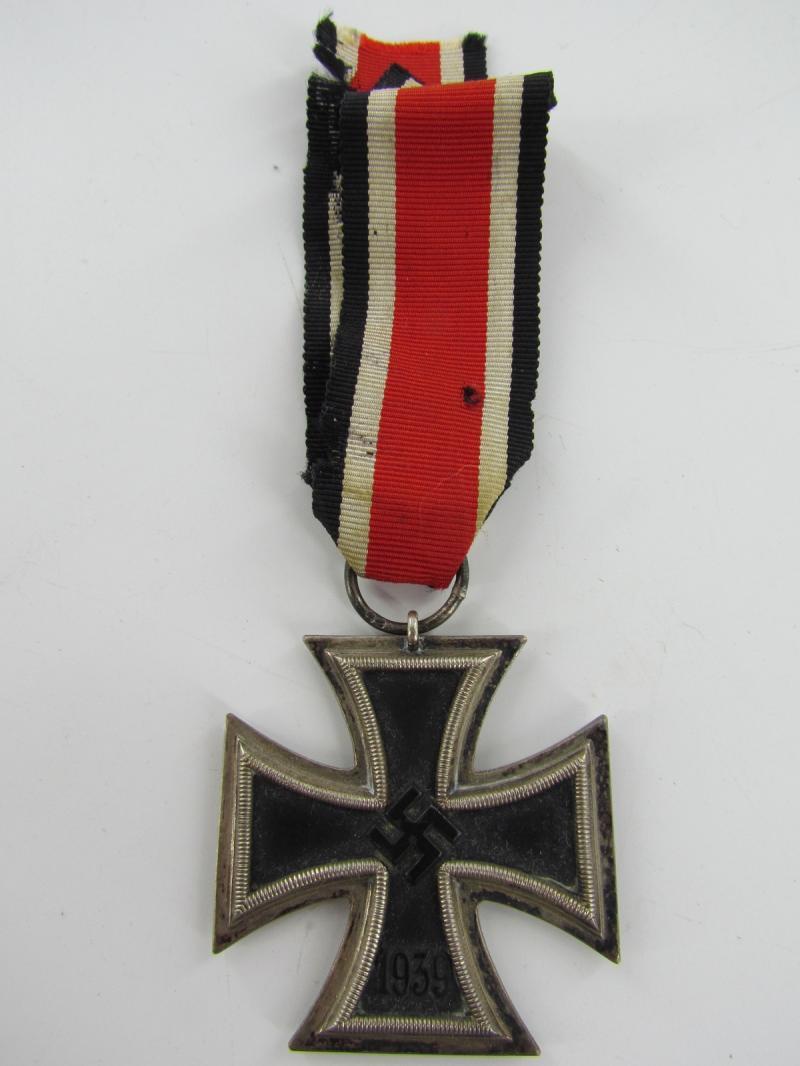 WH/SS Iron Cross Second Class marked 25