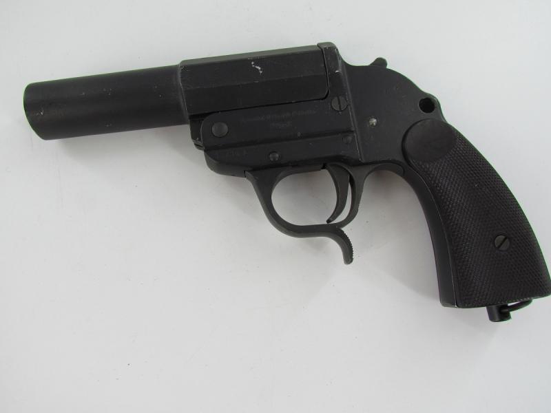 LP34 Aluminum flare gun marked