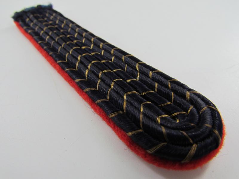 1 x Deutsche Reichsbahn Shoulder-Board