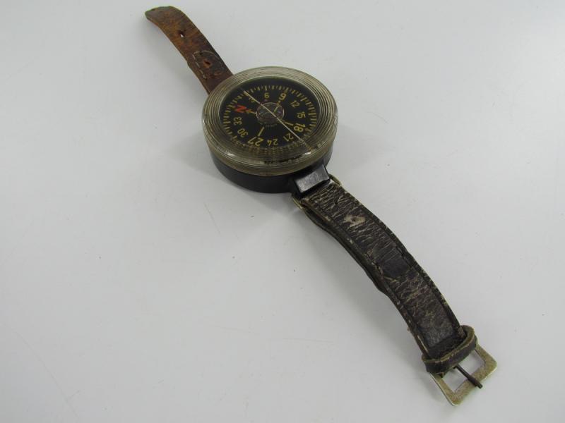 Luftwaffe wrist compass AK39