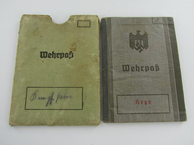 Pre-War Early Type Wehrpass With Cover