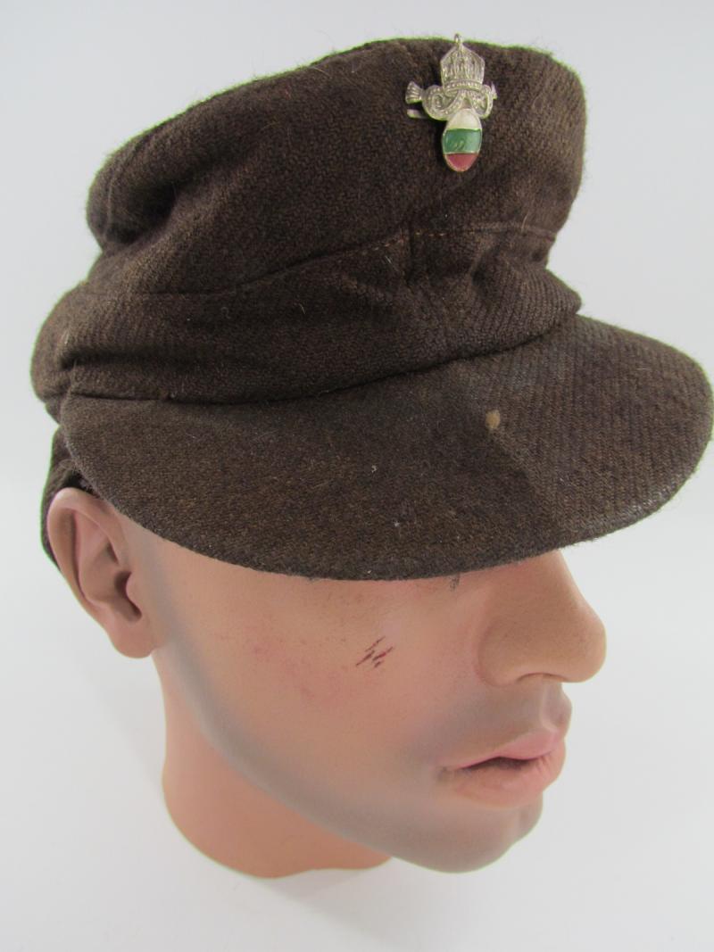 WW2 Bulgarian Armoured m43 Style Cap dated 1943