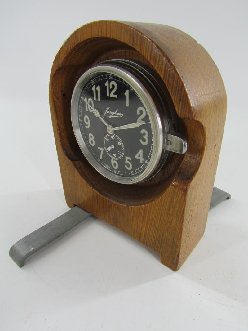 Wehrmacht Funker Uhr Signal Corp Clock