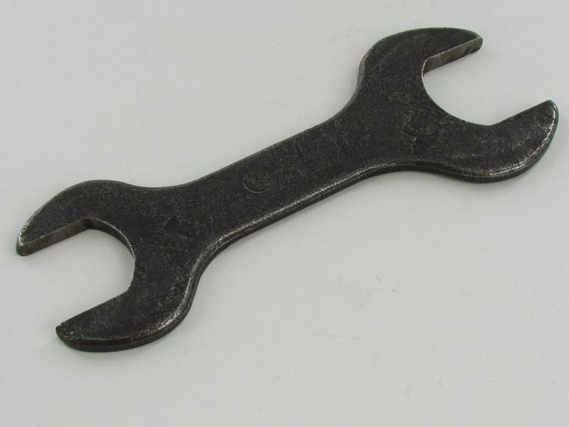 WH/SS MG Tool Box / Pouch Tool ( Combination Spanner ) Marked