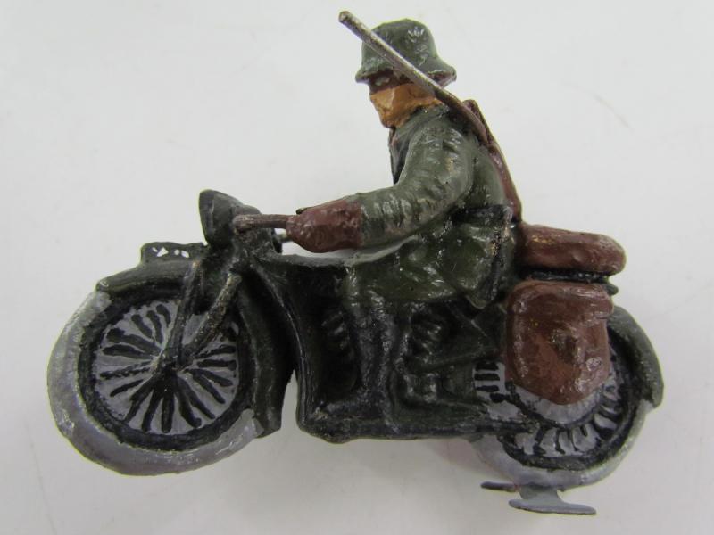 German Soldier On a Motor Bike ( Lineol )