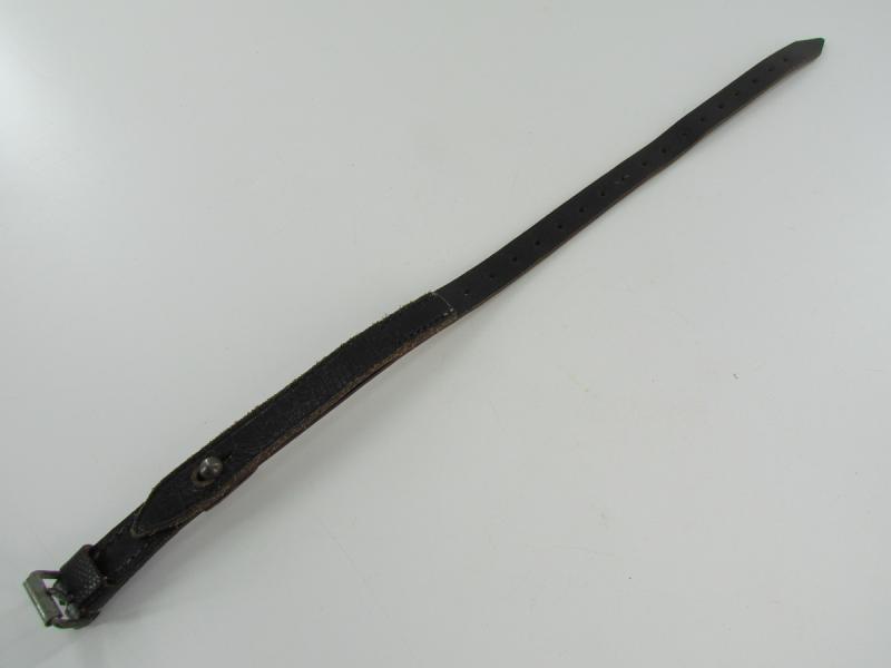 WH/SS Leather Equipment Strap (Mantelriemen)