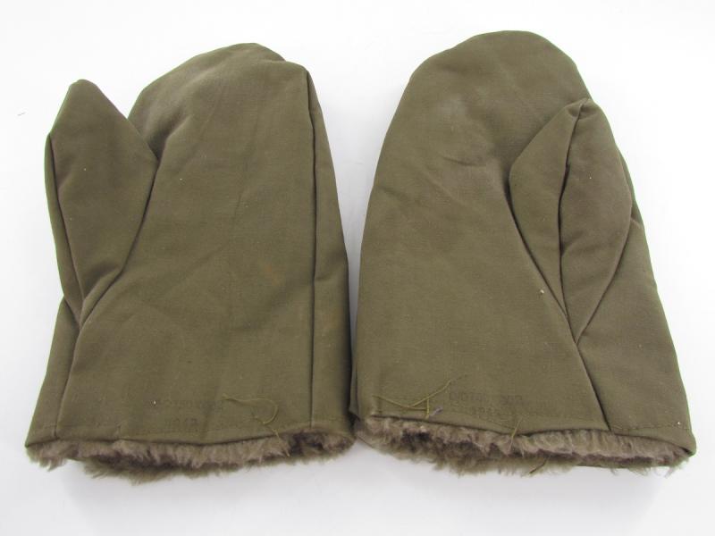 WH/SS Winter Gloves With Rabbit Fur RB Numbered 1942