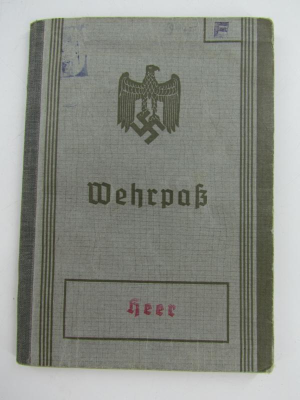 Pre-War Early Type Wehrpass