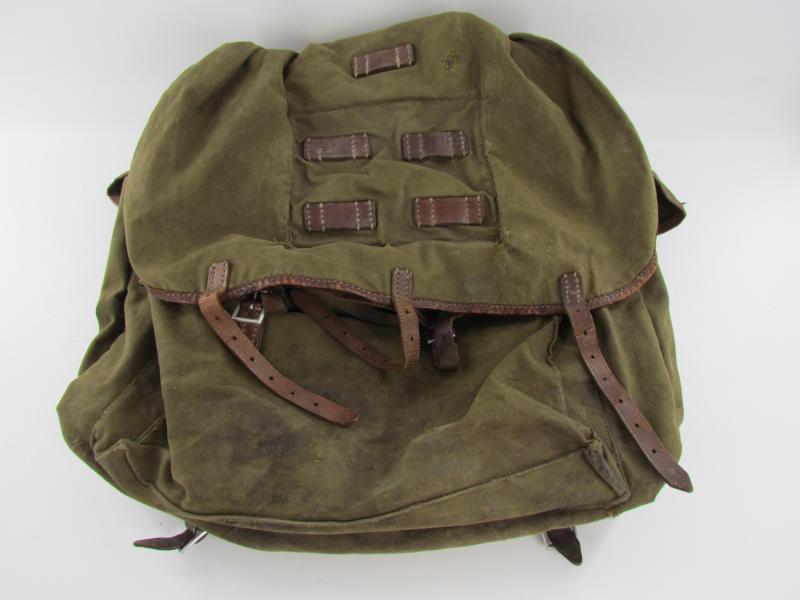 Late war Gebirgsjäger backpack in Used Condition