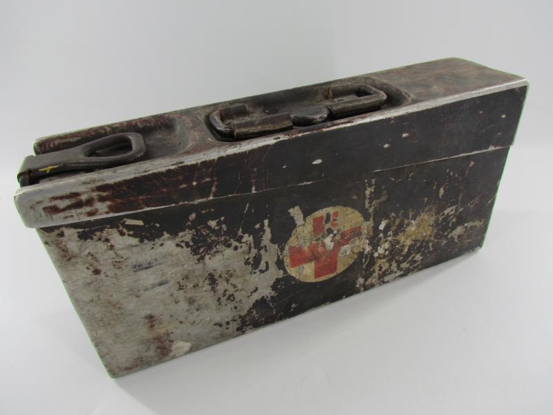 Wehrmacht Aluminum Medical MG Box