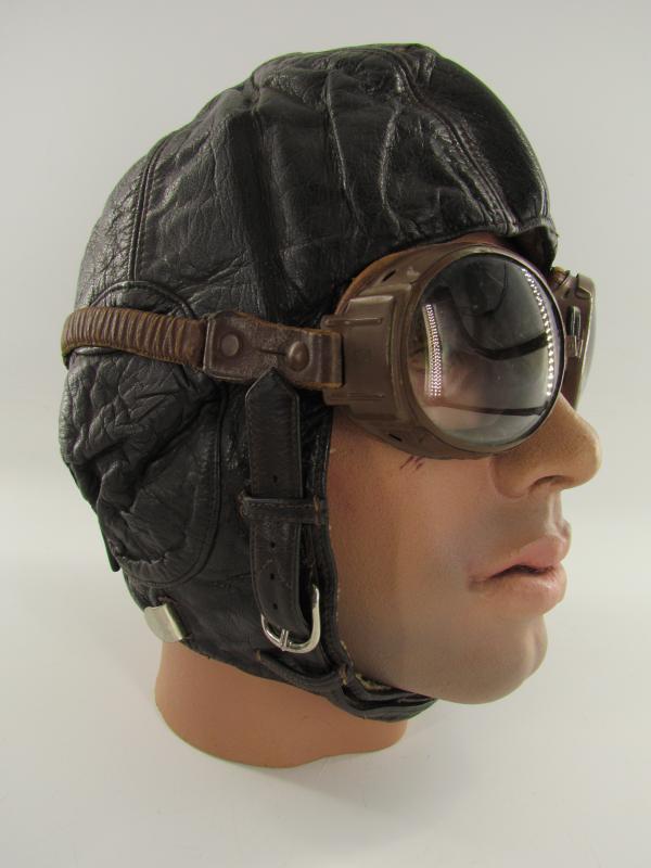 Luftwaffe LKPW101 Flight Crews Leather Winter Helmet With Flight Goggles