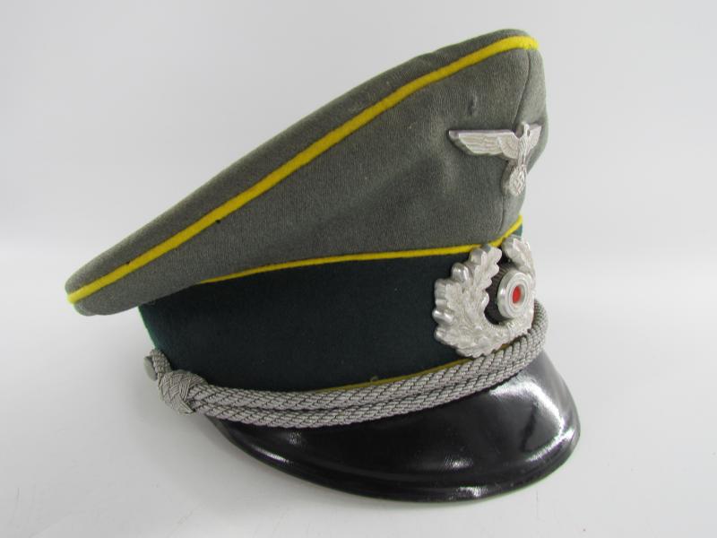 Wehrmacht Heer Officer's Signals Visor Cap