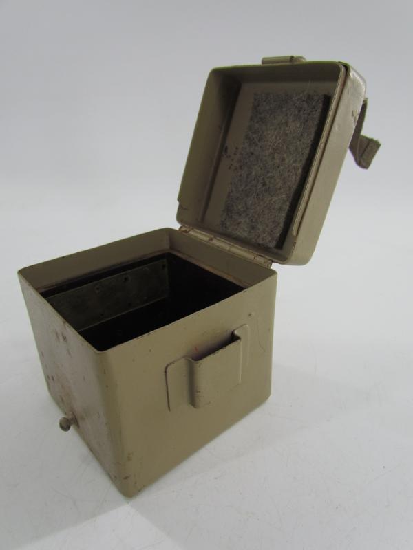 MG34/42 Tan Optical Sight Battery Box