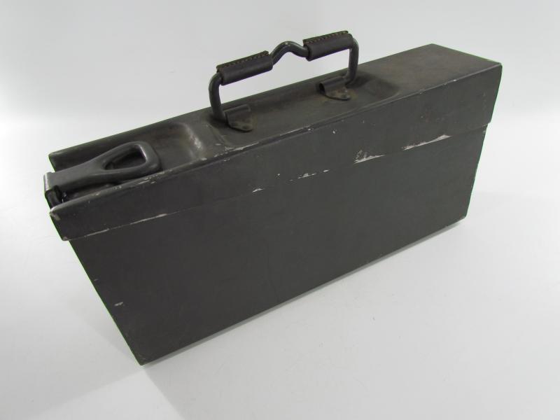 Aluminum MG34 u. MG42 ammunition case