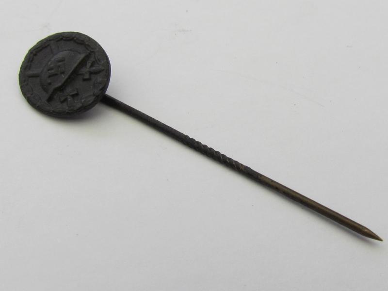 Woundbadge Black Miniature Stickpin “L/11” Wilhelm Deumer