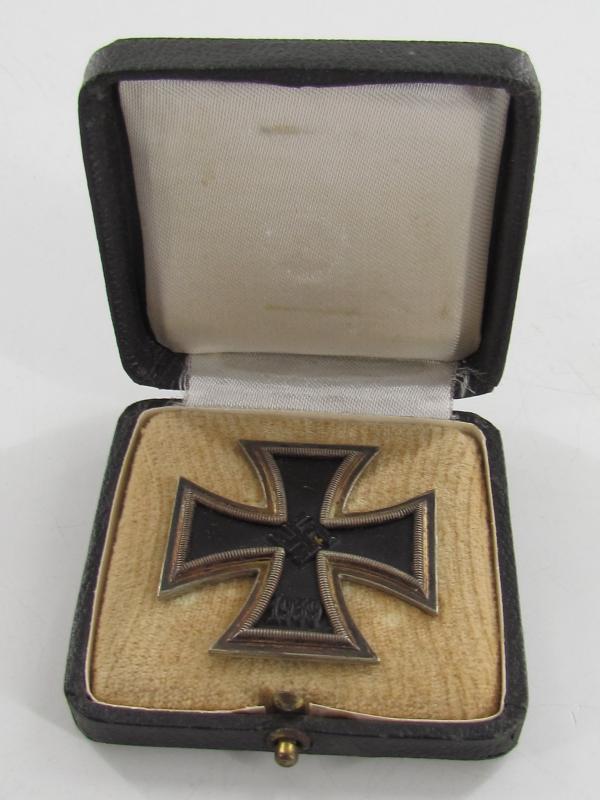 WW2 Iron Cross 1st Class With Case