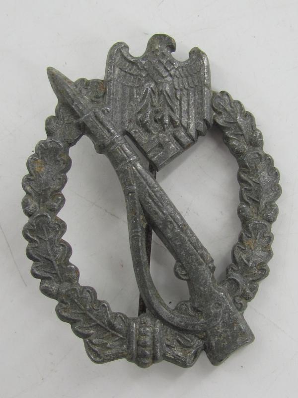 Infanterie Sturmabzeichen in Silber Maker 'GWL'