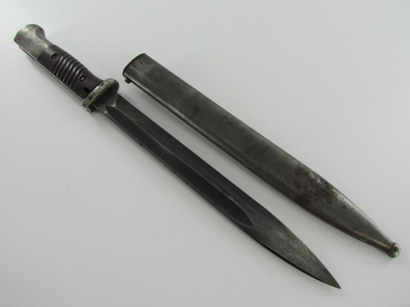 K98 Bayonet (Seitengewehr) With Matching Scabbard cqh43