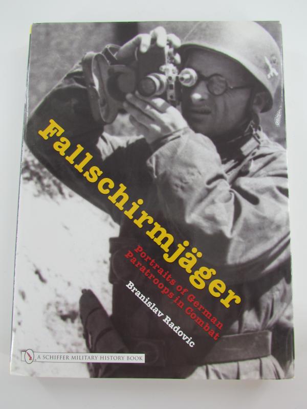 Book : Fallschirmjäger: Portraits of German Paratroops in Combat