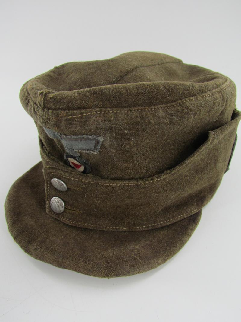 Wehrmacht Gebirgsjäger Brown ( mountain troops ) cap.