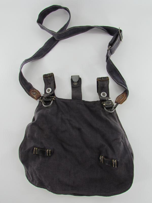 Luftwaffe M31 Bread Bag With Carrying Strap