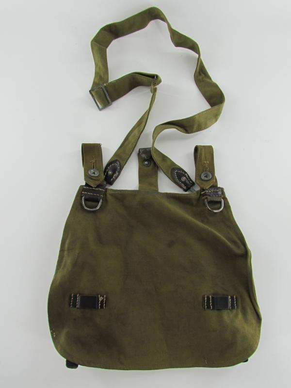 WH/SS Mid War Breadbag with Carrying Strap