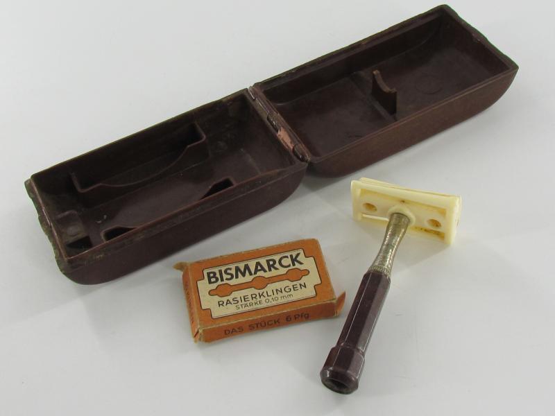 German Soldier's Bakelite Shaving Set