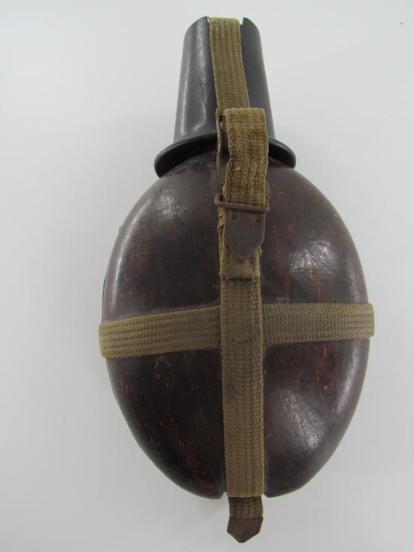 Tropical M31 ‘coconut’ canteen by H.R.E. 1942