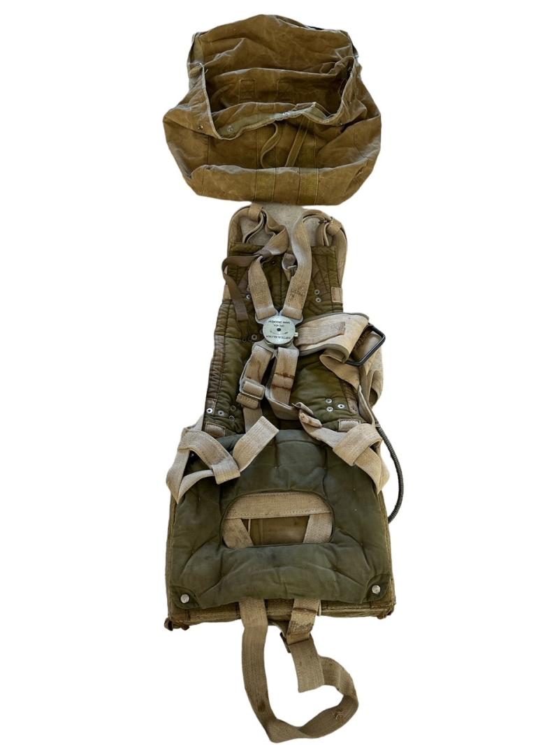 German LW Seat Type Parachute