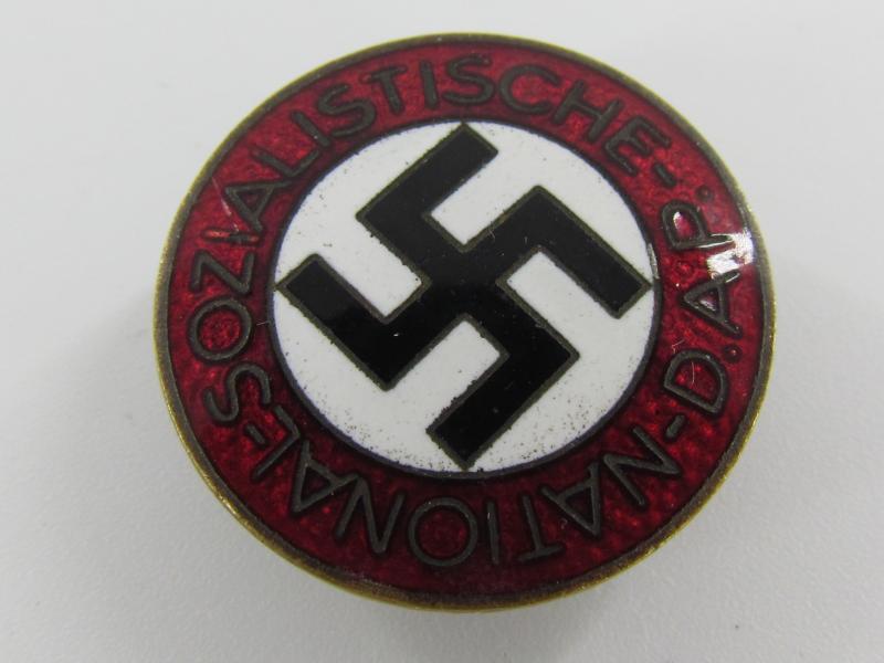 N.S.D.A.P Member Party badge. RZM M1/157 (Buttonhole variant.)