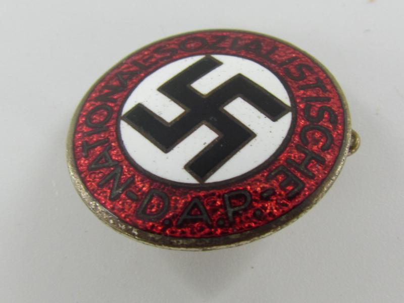 N.S.D.A.P Member Party badge. RZM M1/105