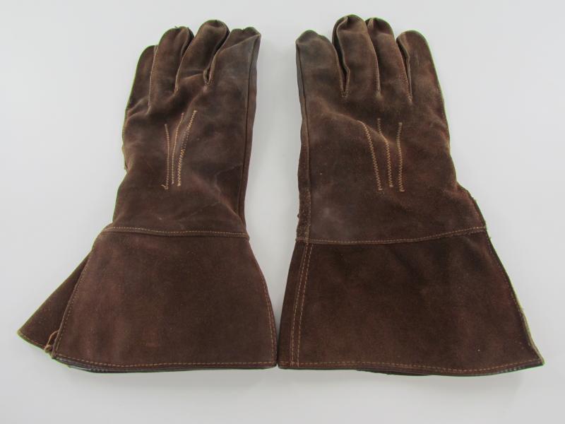 Luftwaffe Pilot Gloves dated 1944 and LBA Marked