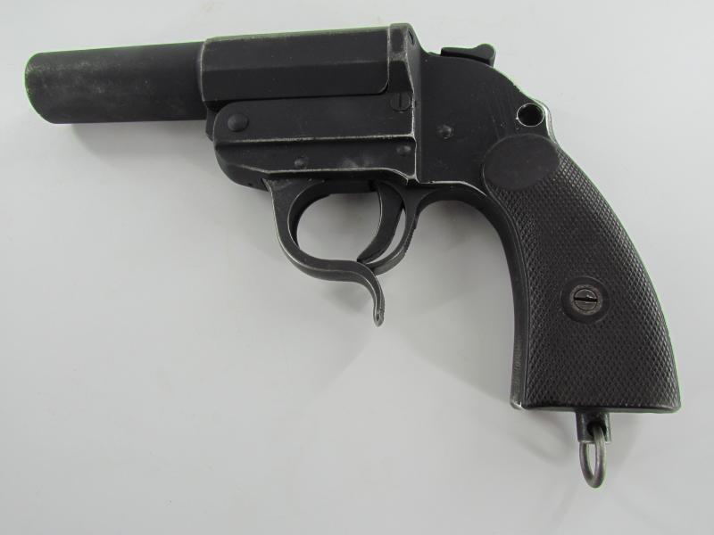 LP34 Aluminum flare gun marked