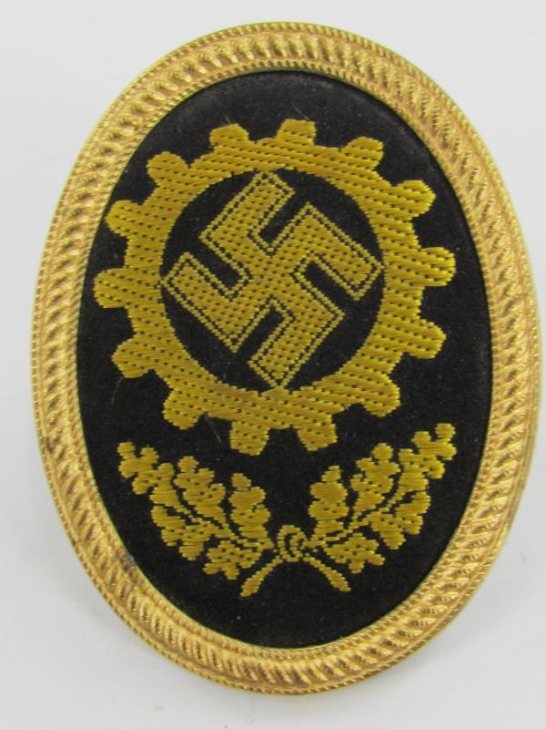 DAF ( Deutsche Arbeids Front ) Cap-Badge