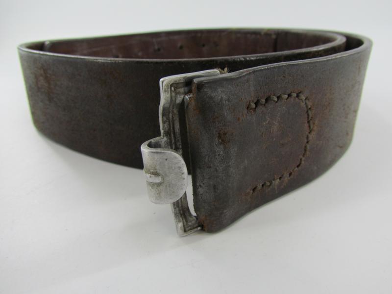 WH/SS Brown Equipment Belt Maker Marked 1939