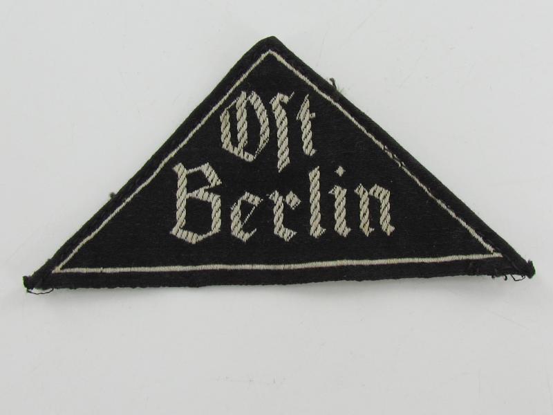 BDM ( Bund Deutscher Mädel ) Ost Berlin District Sleeve Triangle