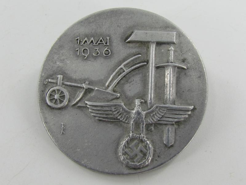 1 Mai commemorative badge. International worker's day Badge 1936