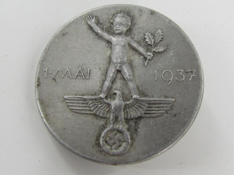 1 Mai commemorative badge. International worker's day Badge 1937