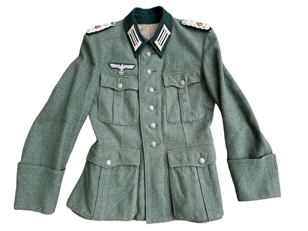 Wehrmacht M36 Officer ( Major ) Panzerzug ( Armoured train ) Tunic with insignia