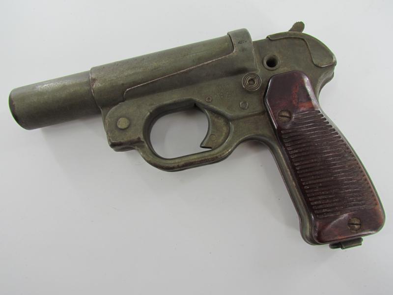 LP42 Flare gun steel maker marked Wa