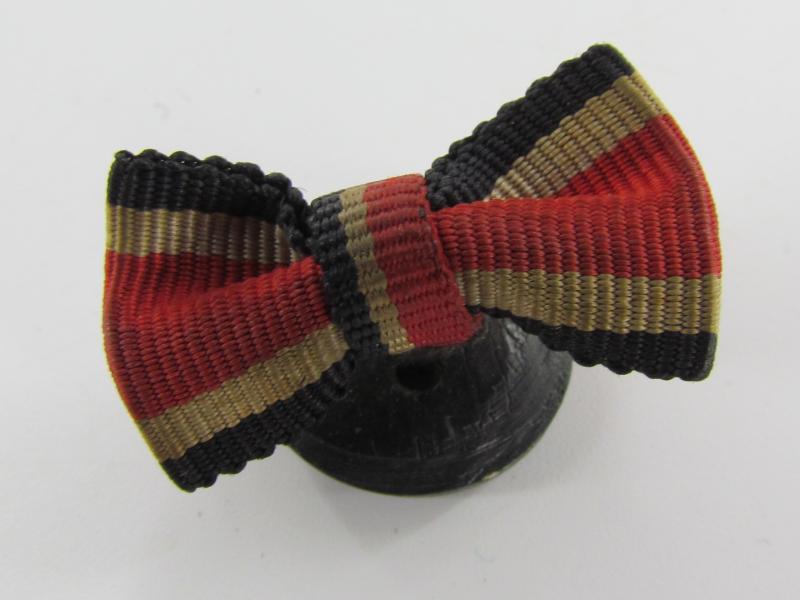 German Ribbon Bar , Button Variant