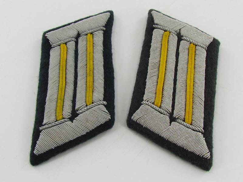 German Heer Cavalry Officer Collar Tabs