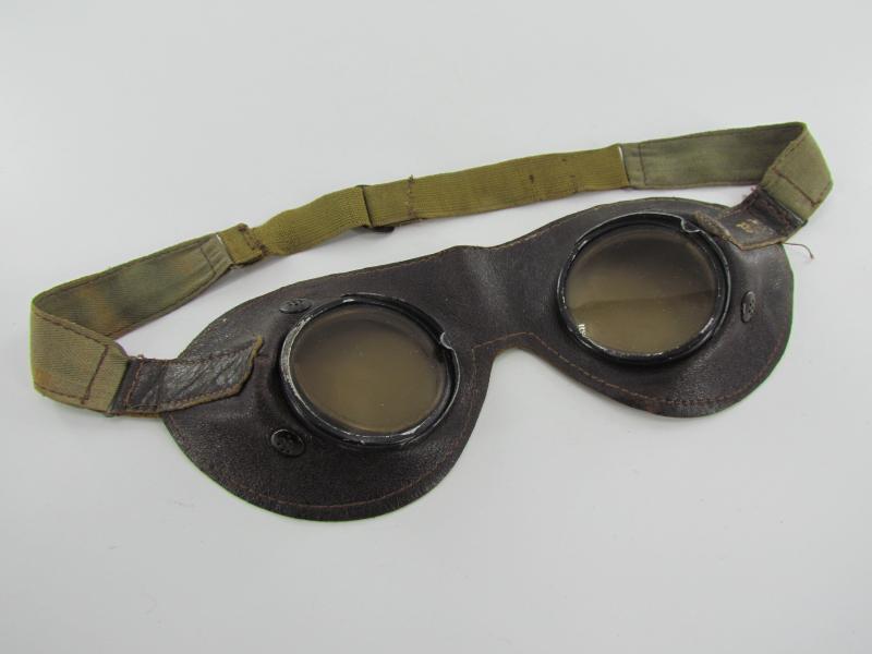 Wehrmacht or Waffen SS mountain troops protective goggles