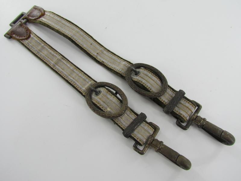 Wehrmacht ( Heer ) Officer Dagger Hangers