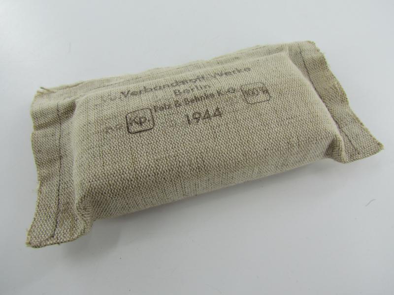 Wehrmacht First Aid wound Bandage 1944